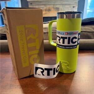 NEW in box Rtic 🍋‍🟩 Citrus Lemon Lime 20oz travel tumbler spill proof dishwasher